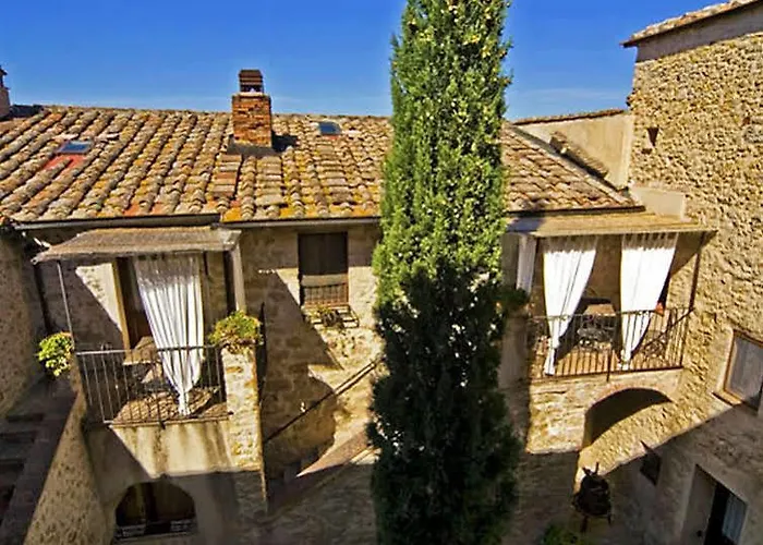 Dini Otel Castel San Gimignano